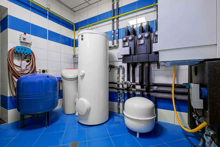 Nous posons les chaudières.